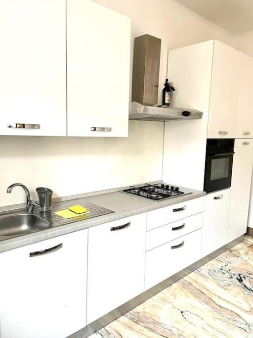 Apartment Under The Basilica Of Sant'Andrea Mantoue Extérieur photo